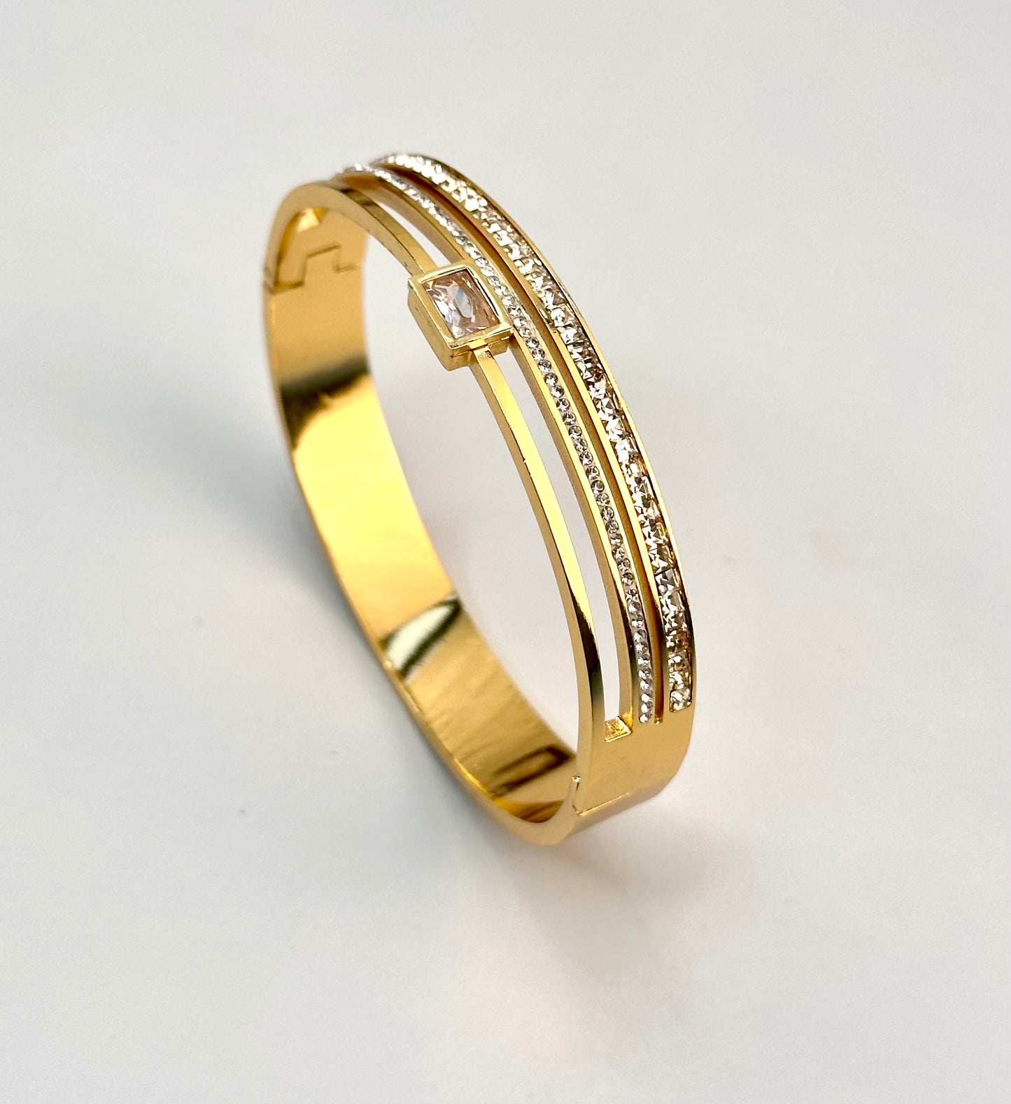 Triple layered Openable Bangles