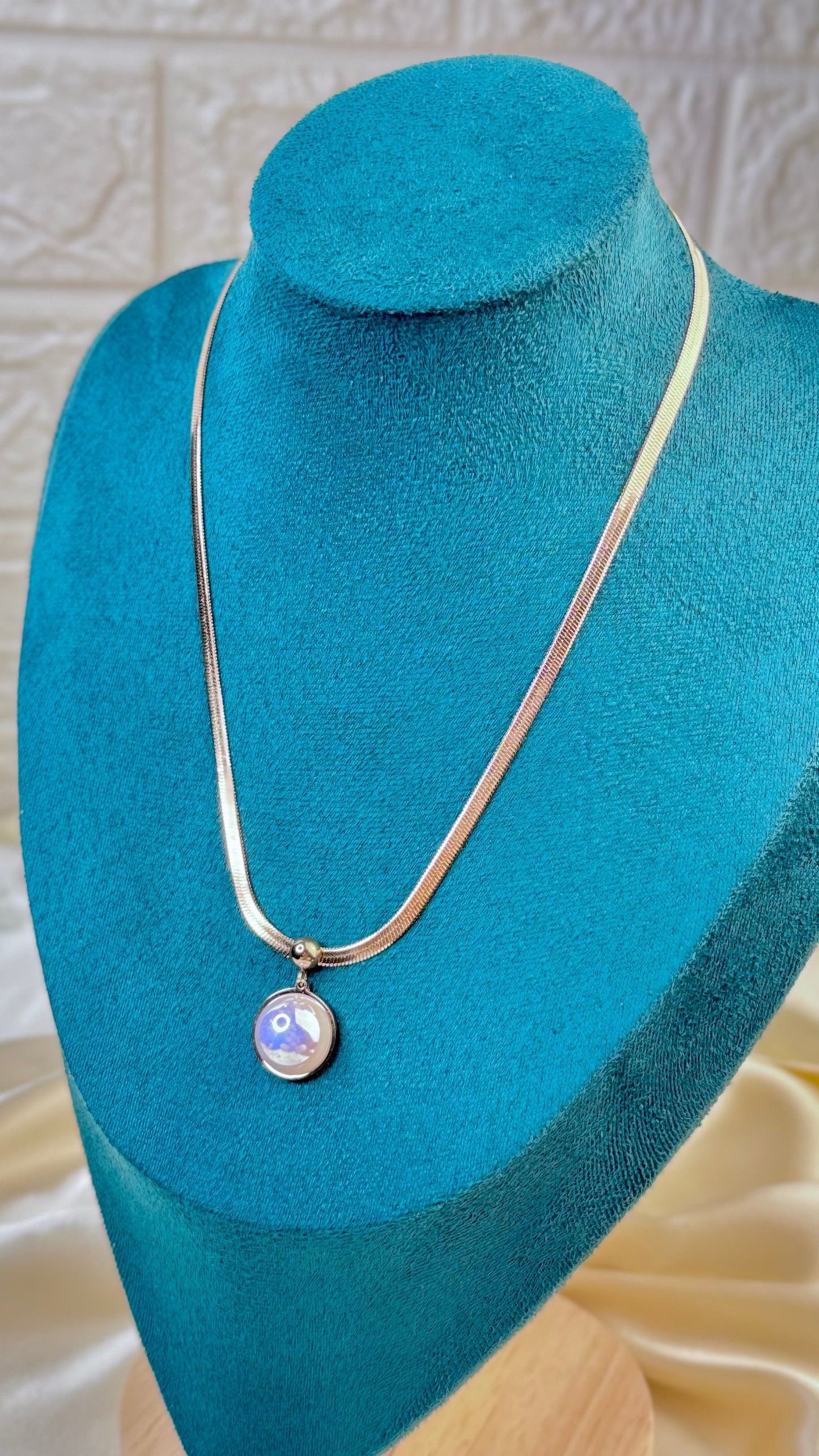 Mother Pearl Anti Tarnish chain