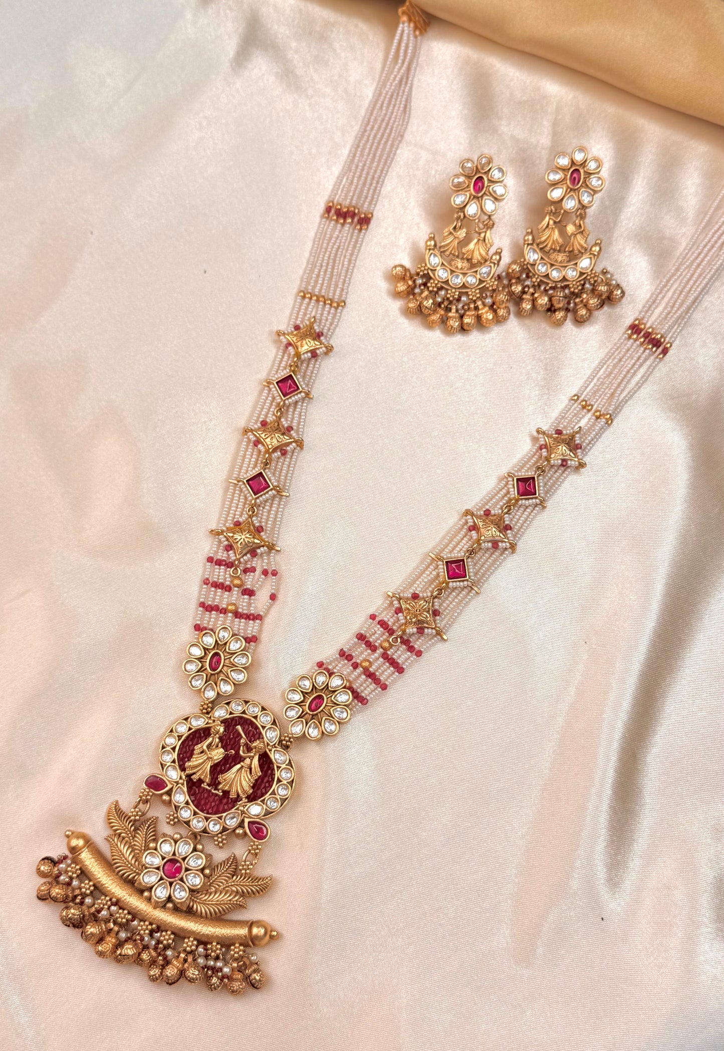 Royal Rajwadi Kalyan Haram Set