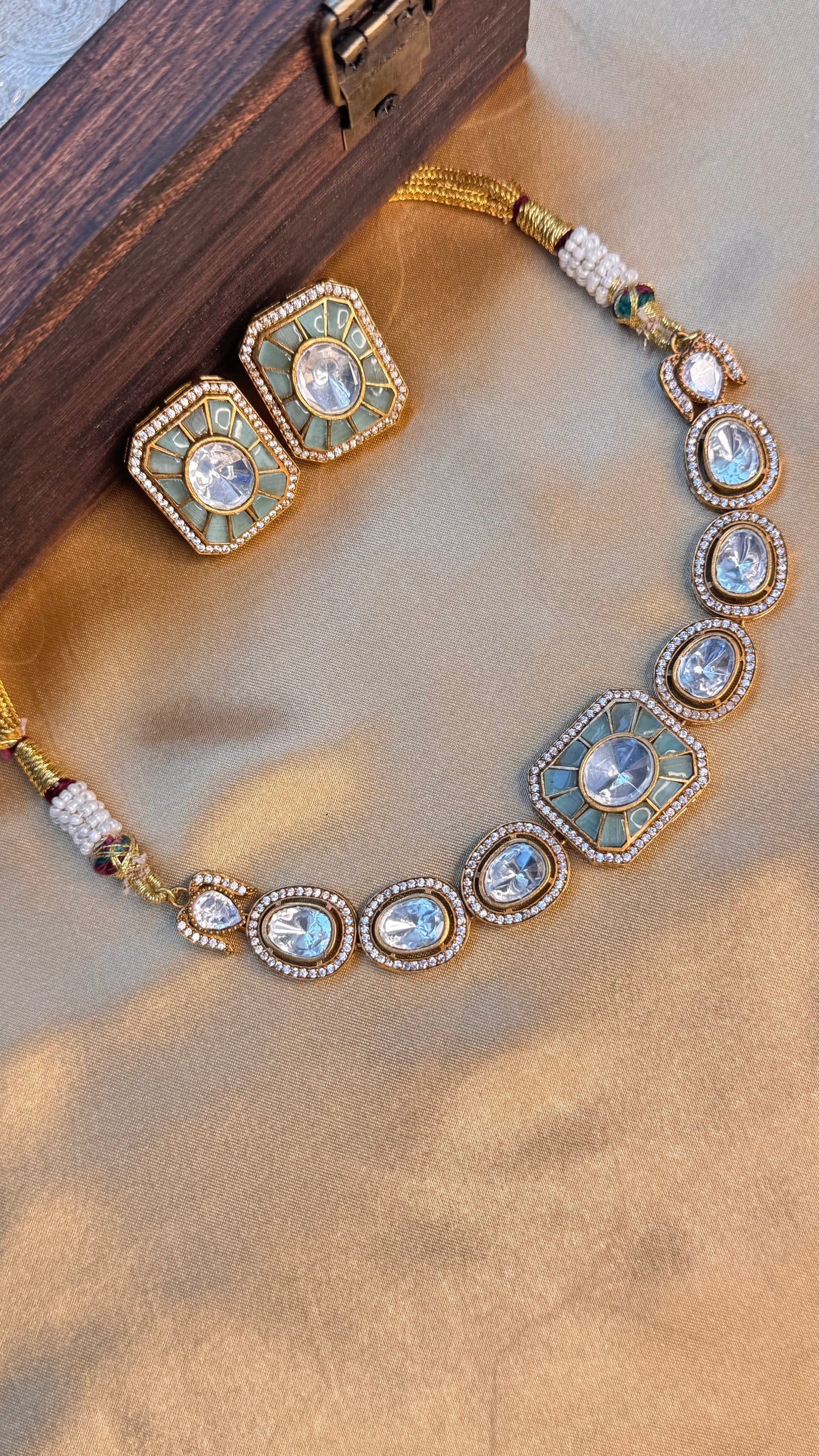 Premium Moissonite emerald/sapphire Choker Set