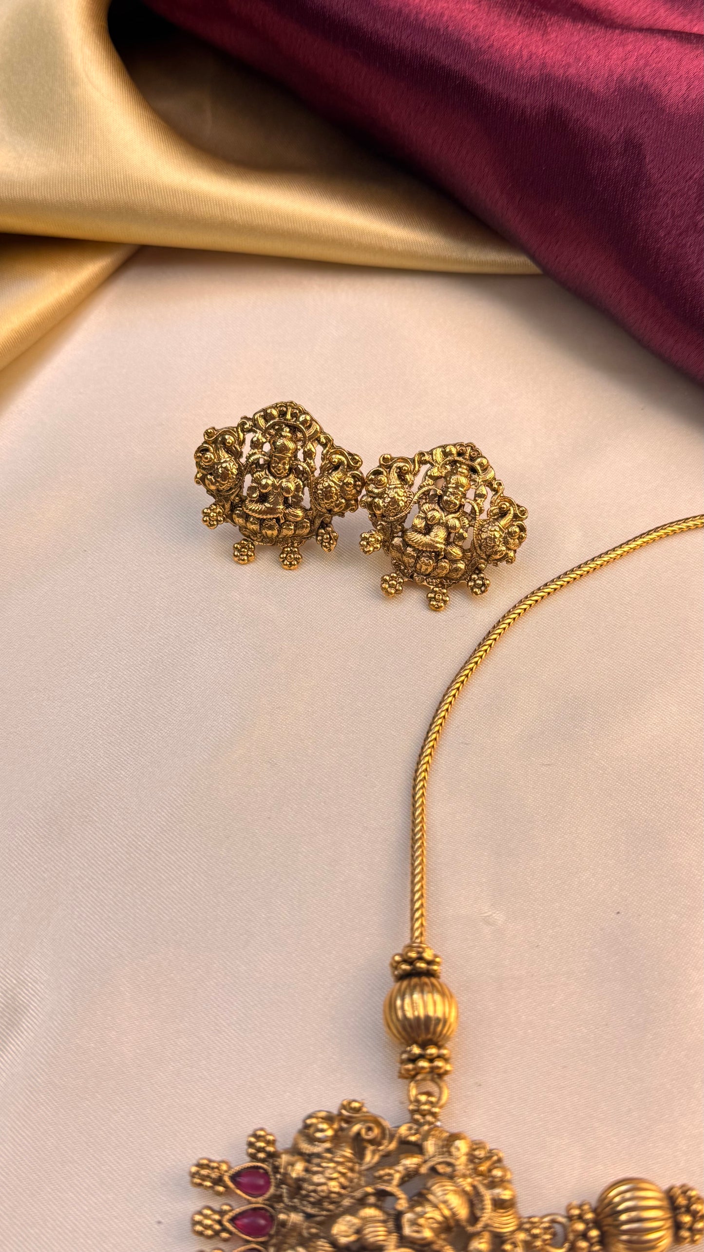 Antique Devi Short haram set