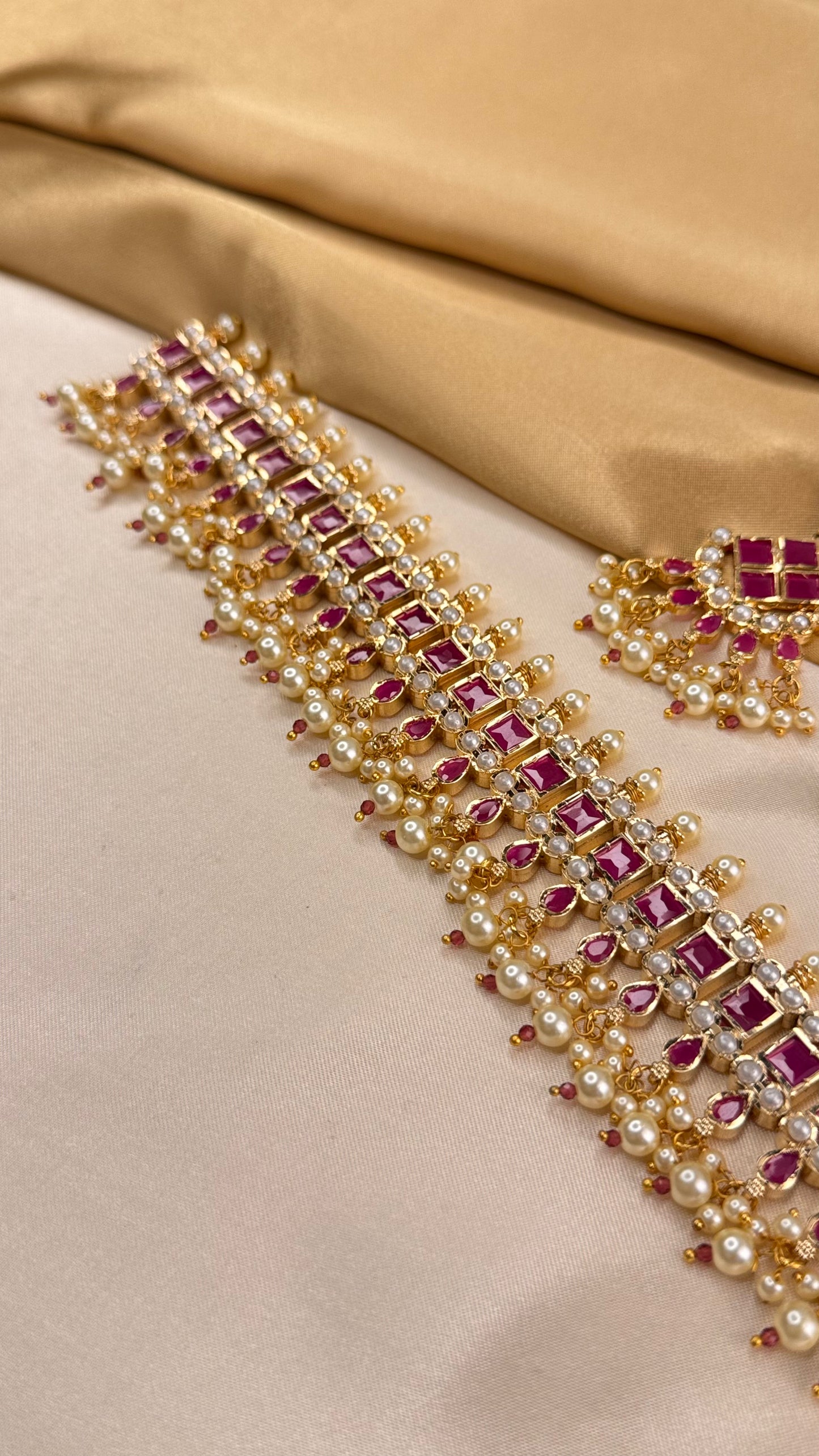 Premium Rajasthani Zarina Glow Choker Set