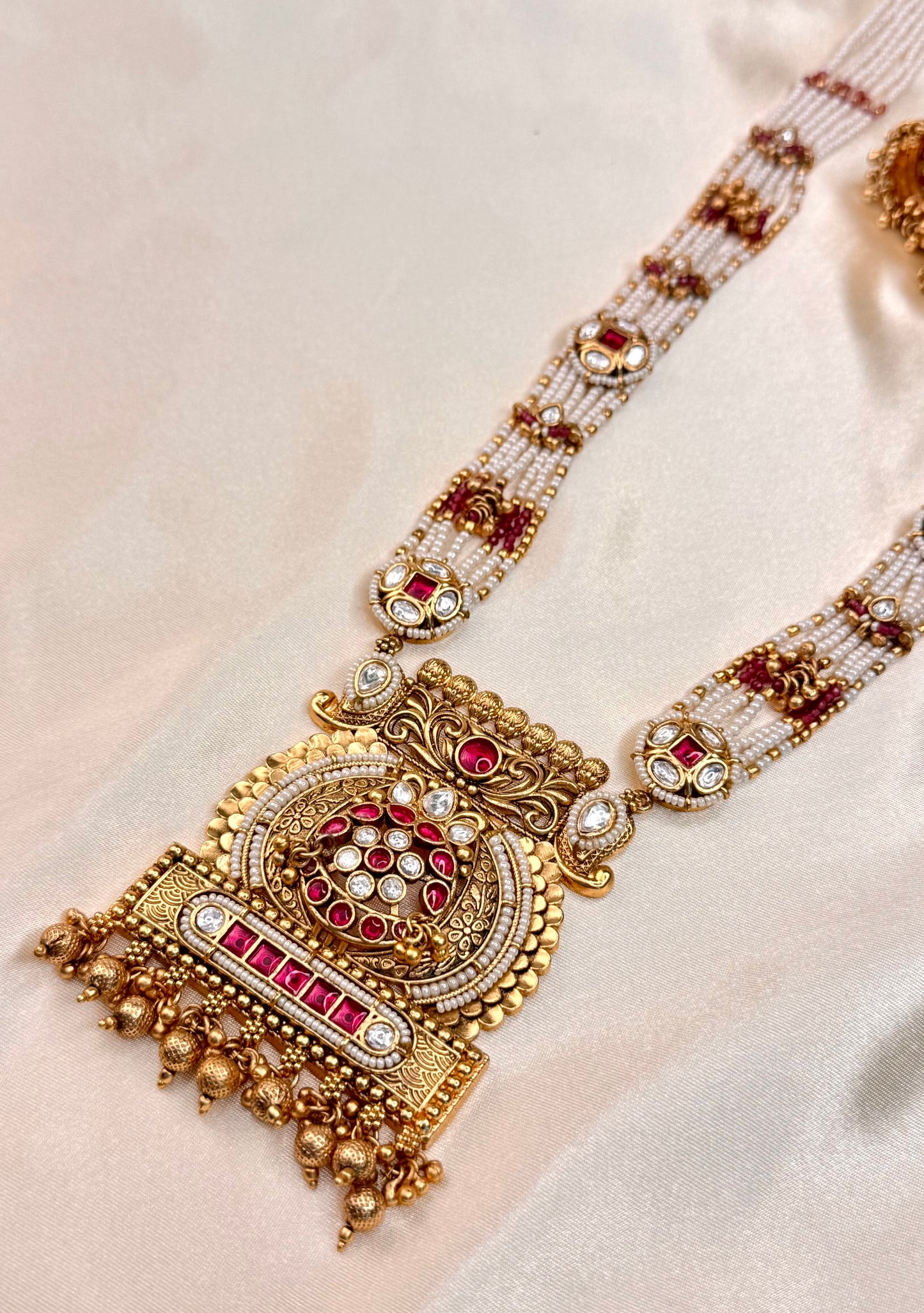 Royal Rajwadi Mughal Haram