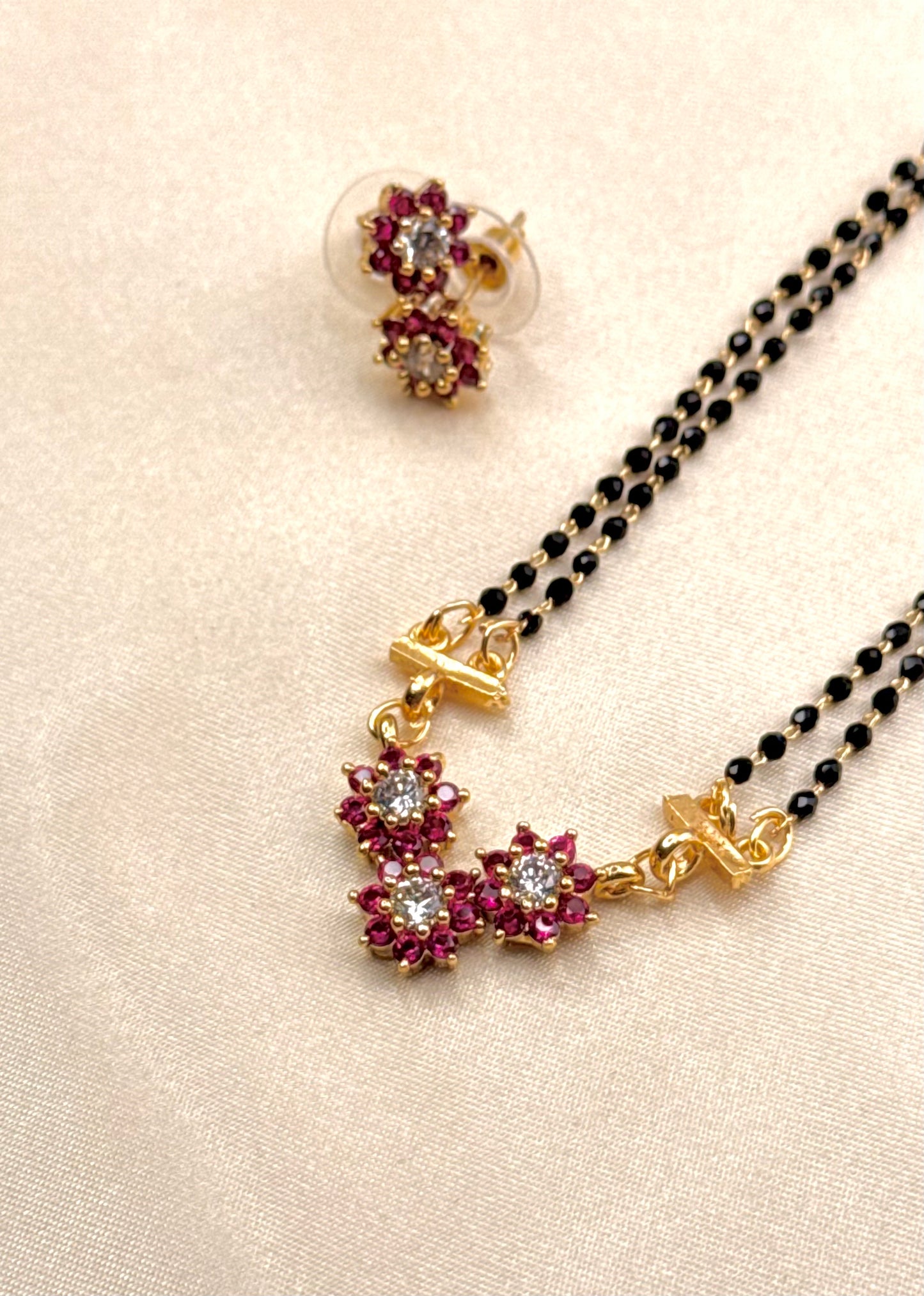 Mangalsutra- Triple Flower -Long Set
