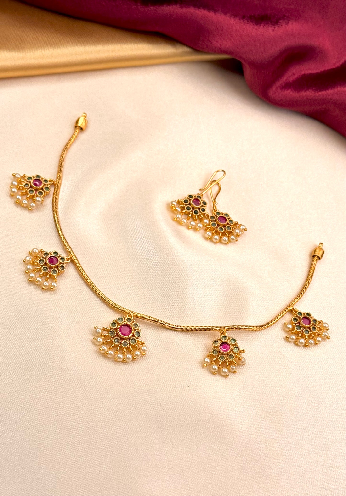 Pearl drop attikai set