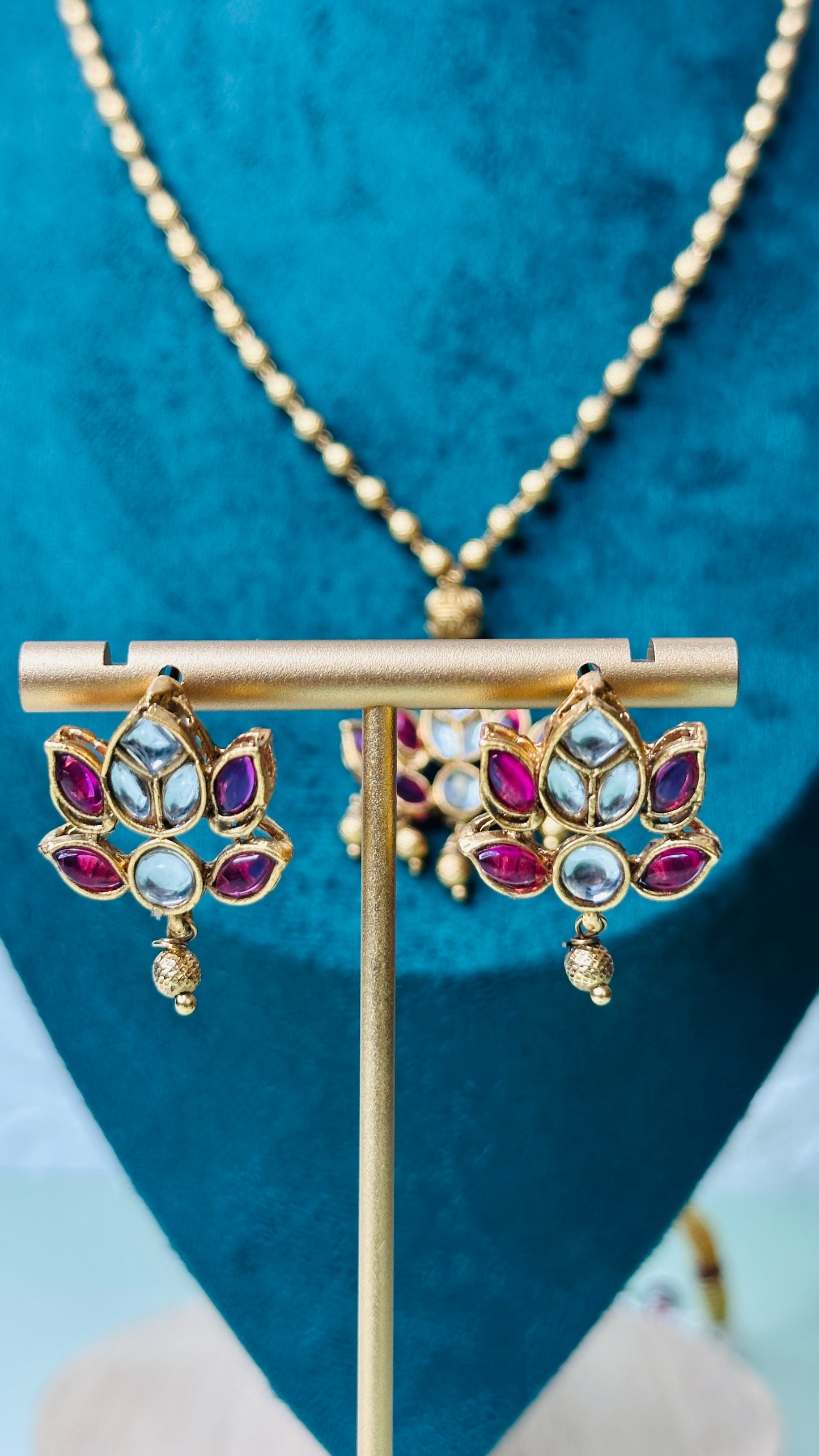 Lotus chain Set