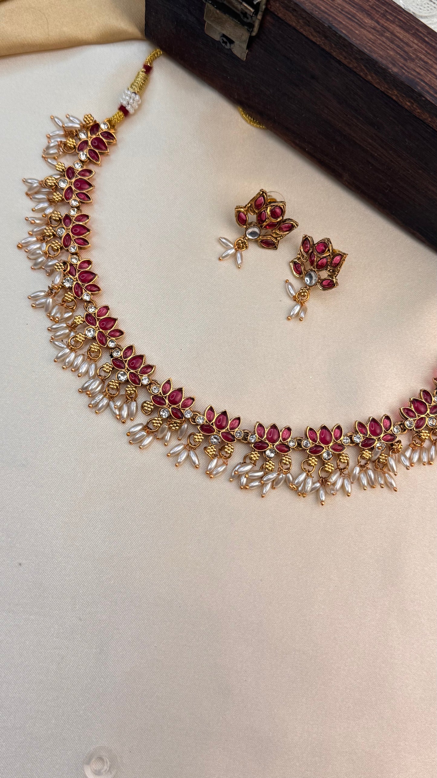 Lotus Pearl Drop necklace set