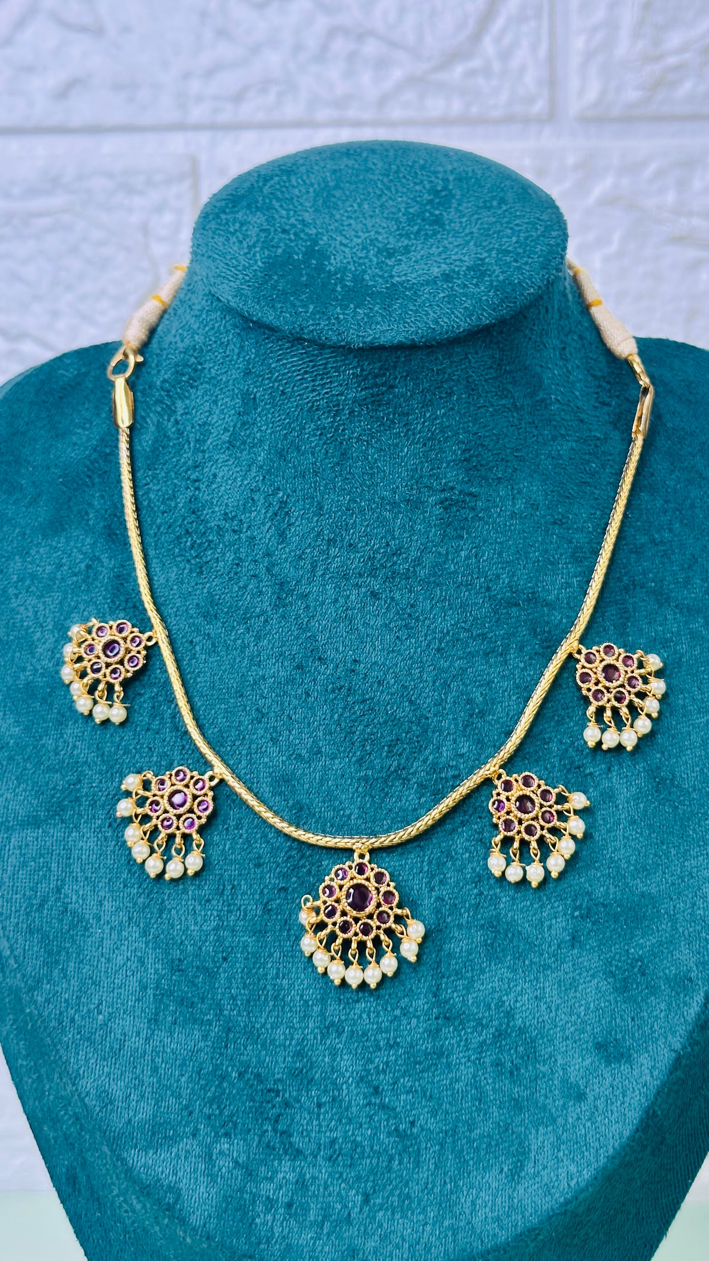 Flower Attigai