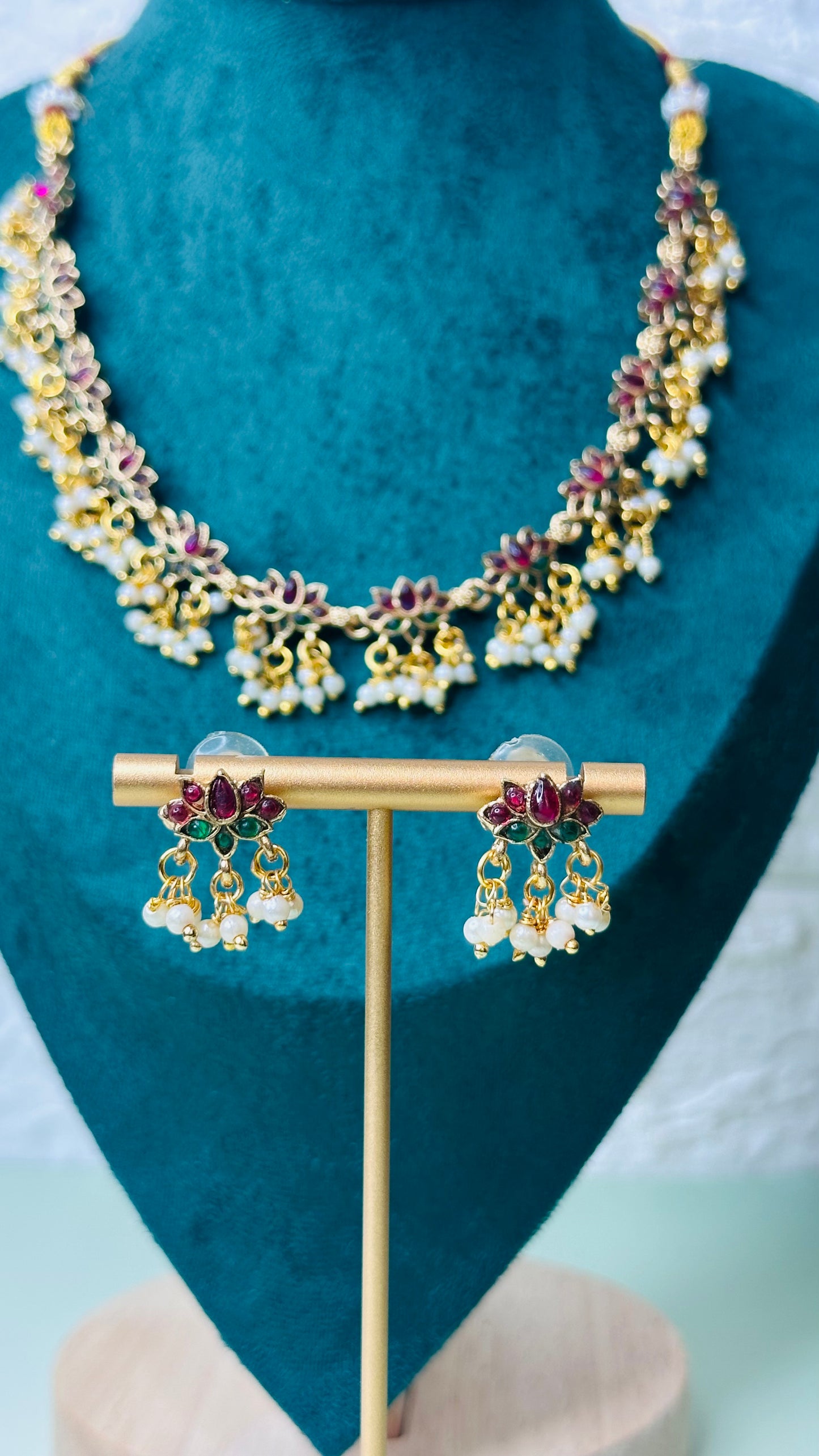 Lotus necklace