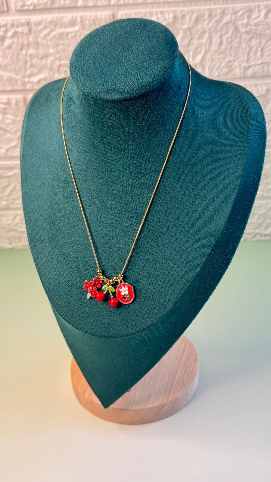 Cherry anti tarnish chain