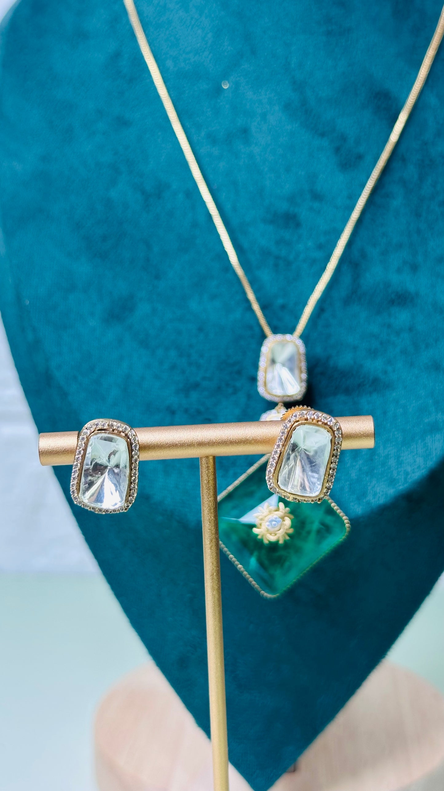 Premium Emerald Moissonite Set