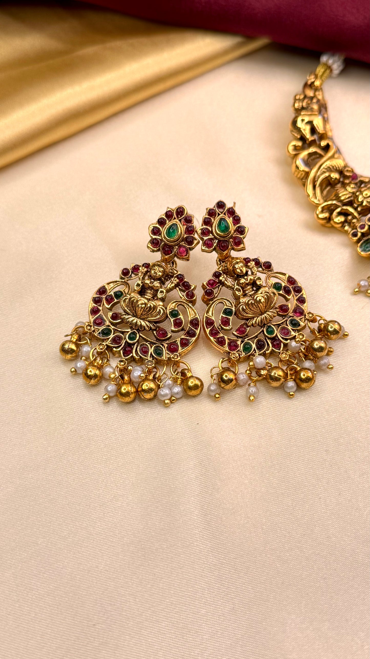 Antique Temple Necklace Set