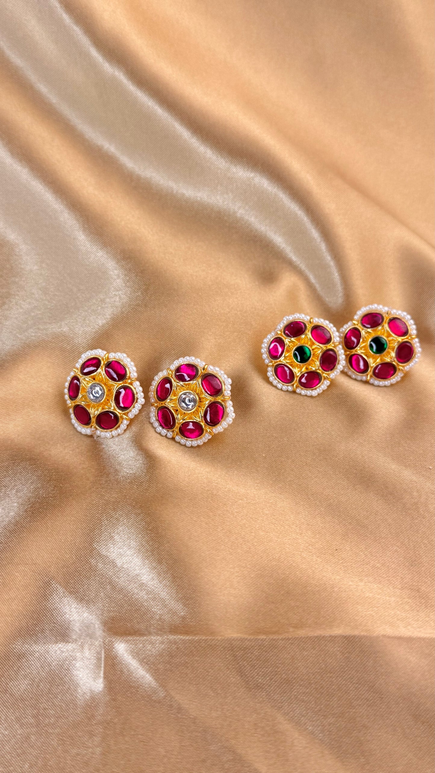 Jadau Six Petal Flower Stud earrings