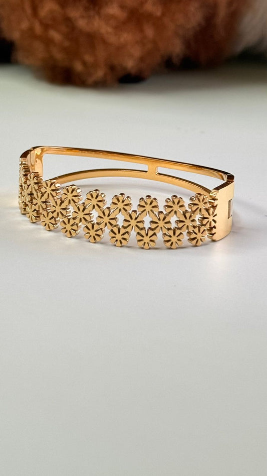 Flower Cuff