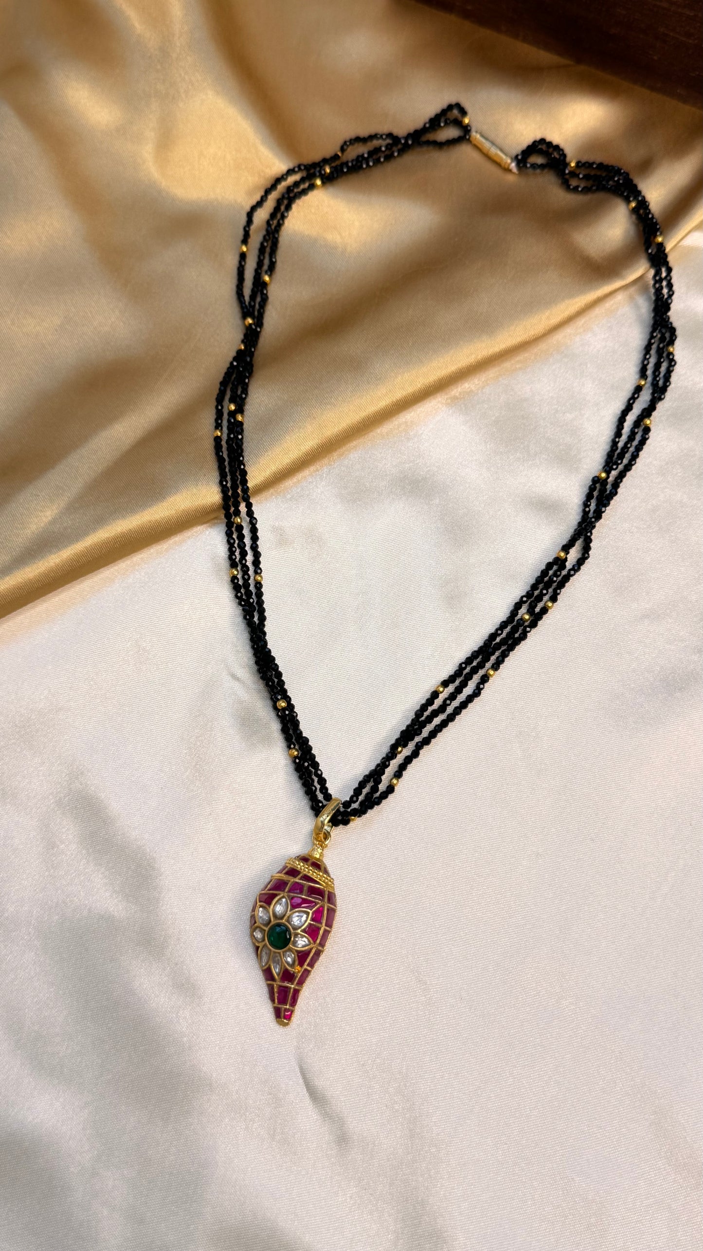 Kunthan Karimani chain