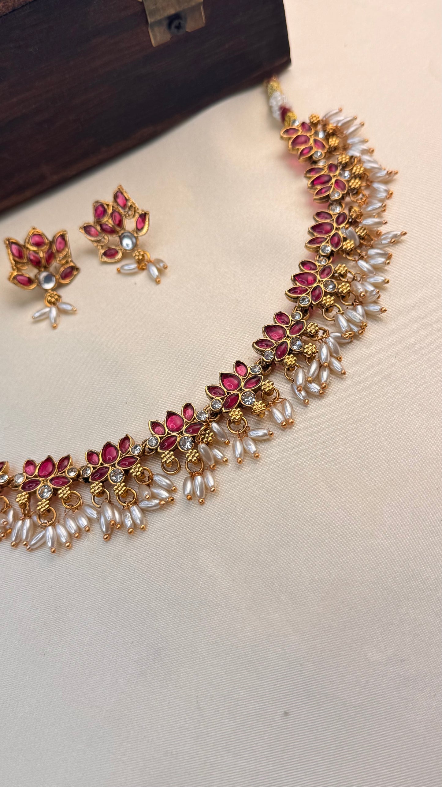 Lotus Pearl Drop necklace set