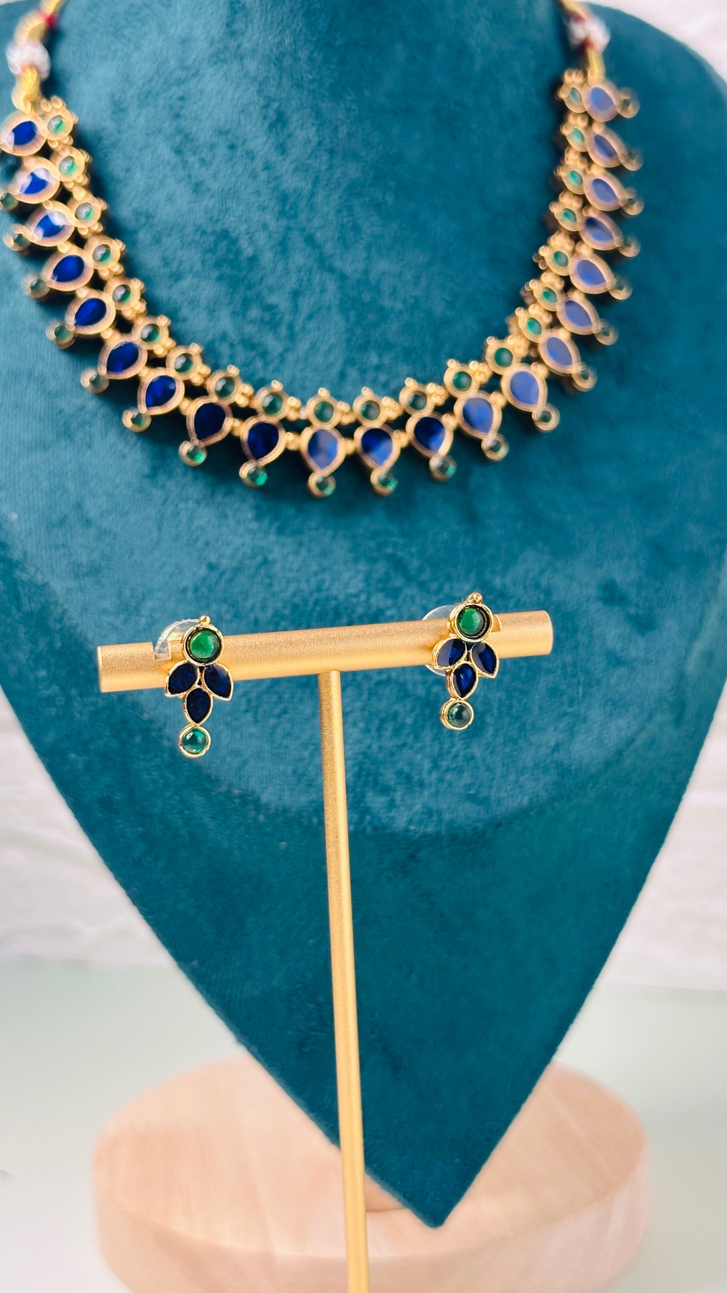 Bindhi Necklace