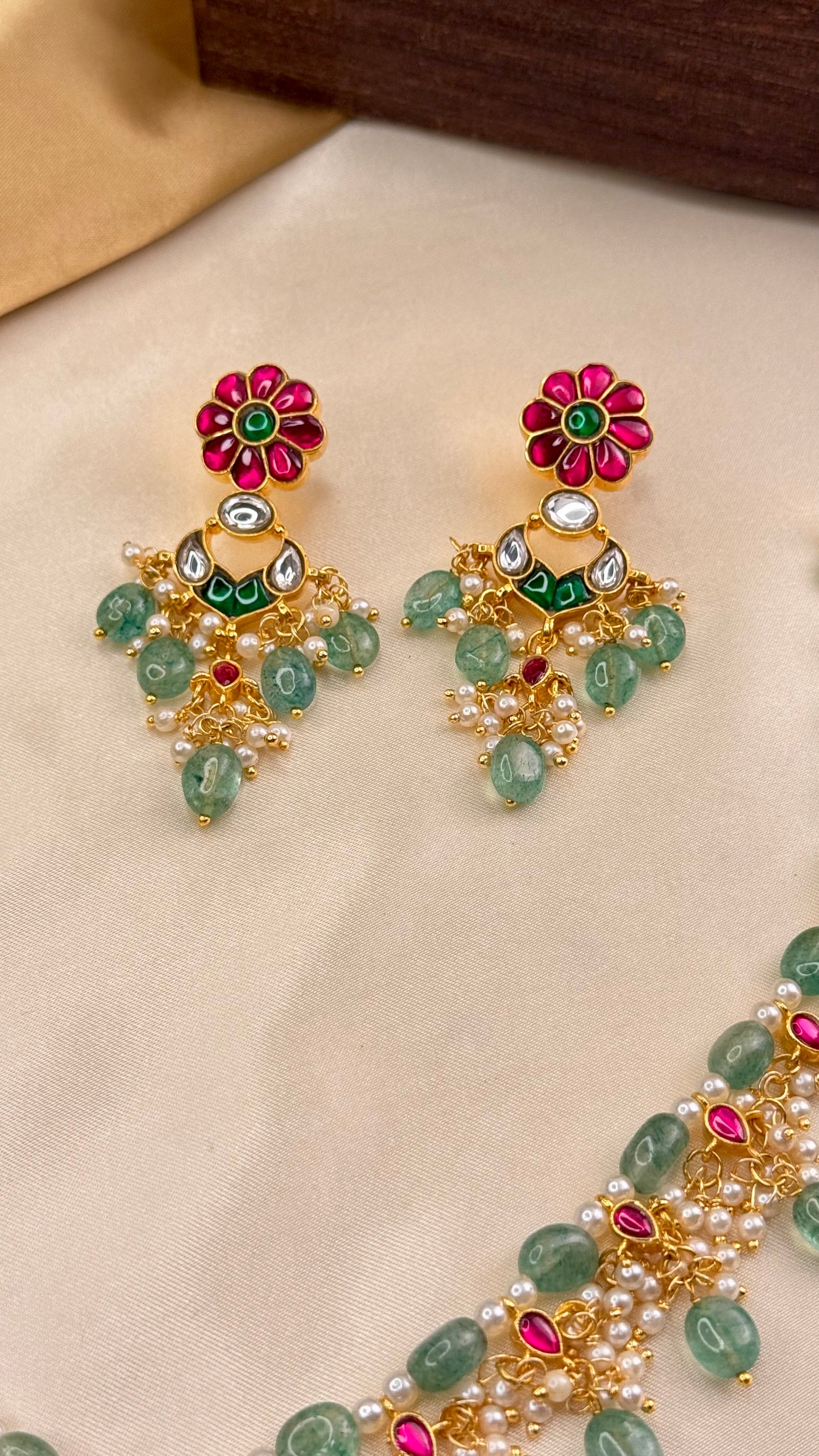 Royal Beaded Kundan Necklace Set