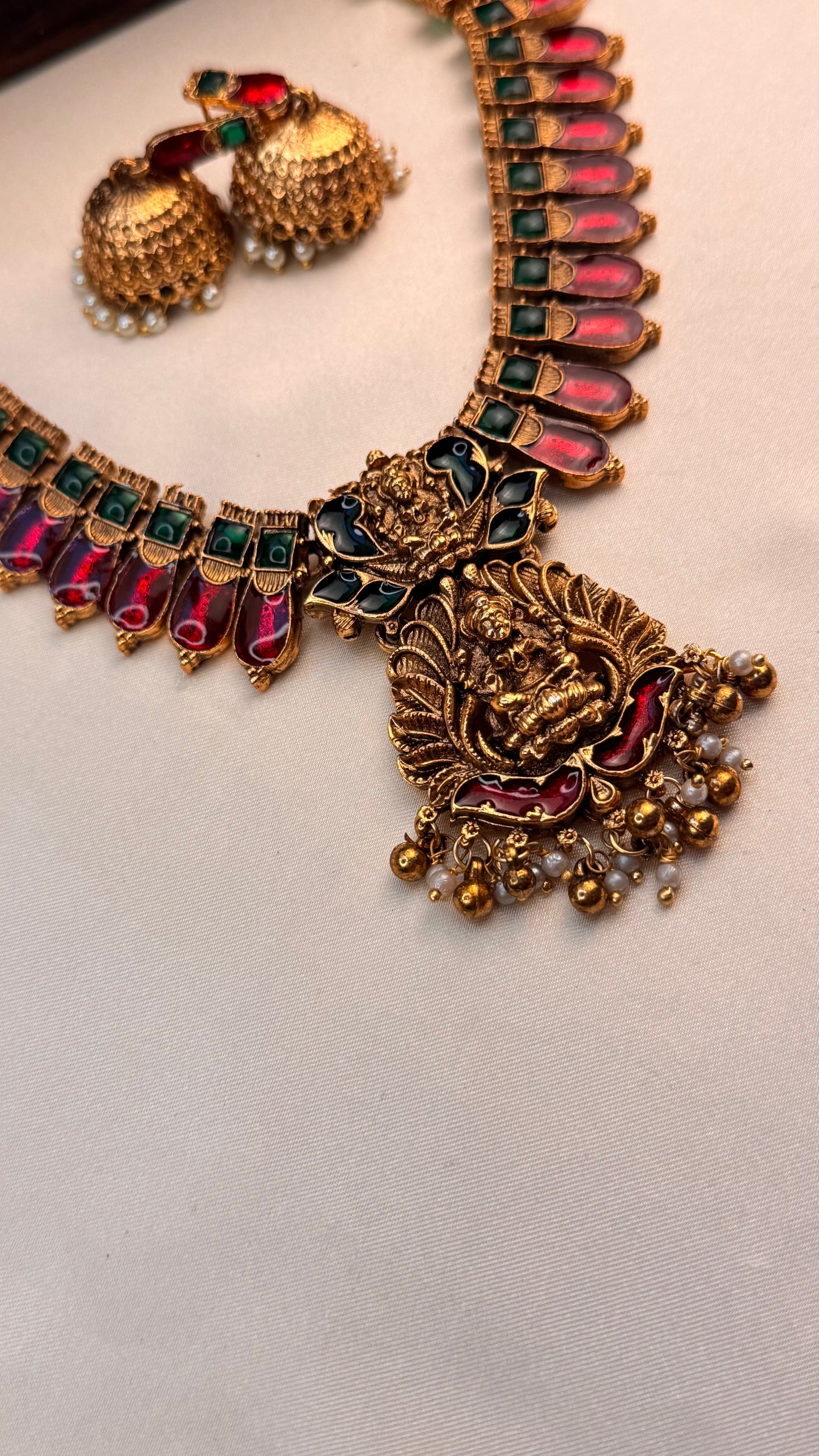 Lekshmi Nagaadam Palakka short Haram