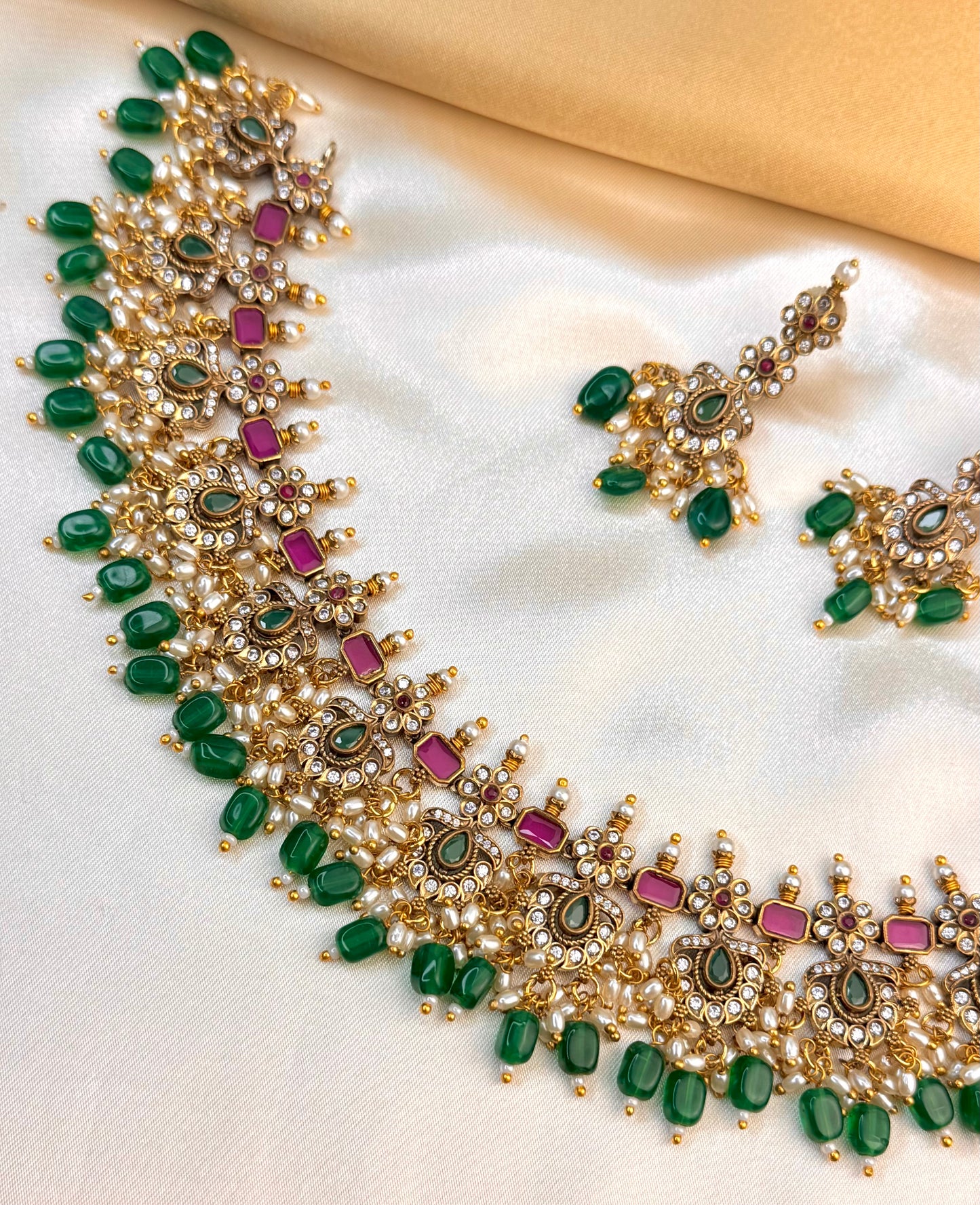 Premium Ghundupusalu Necklace Set