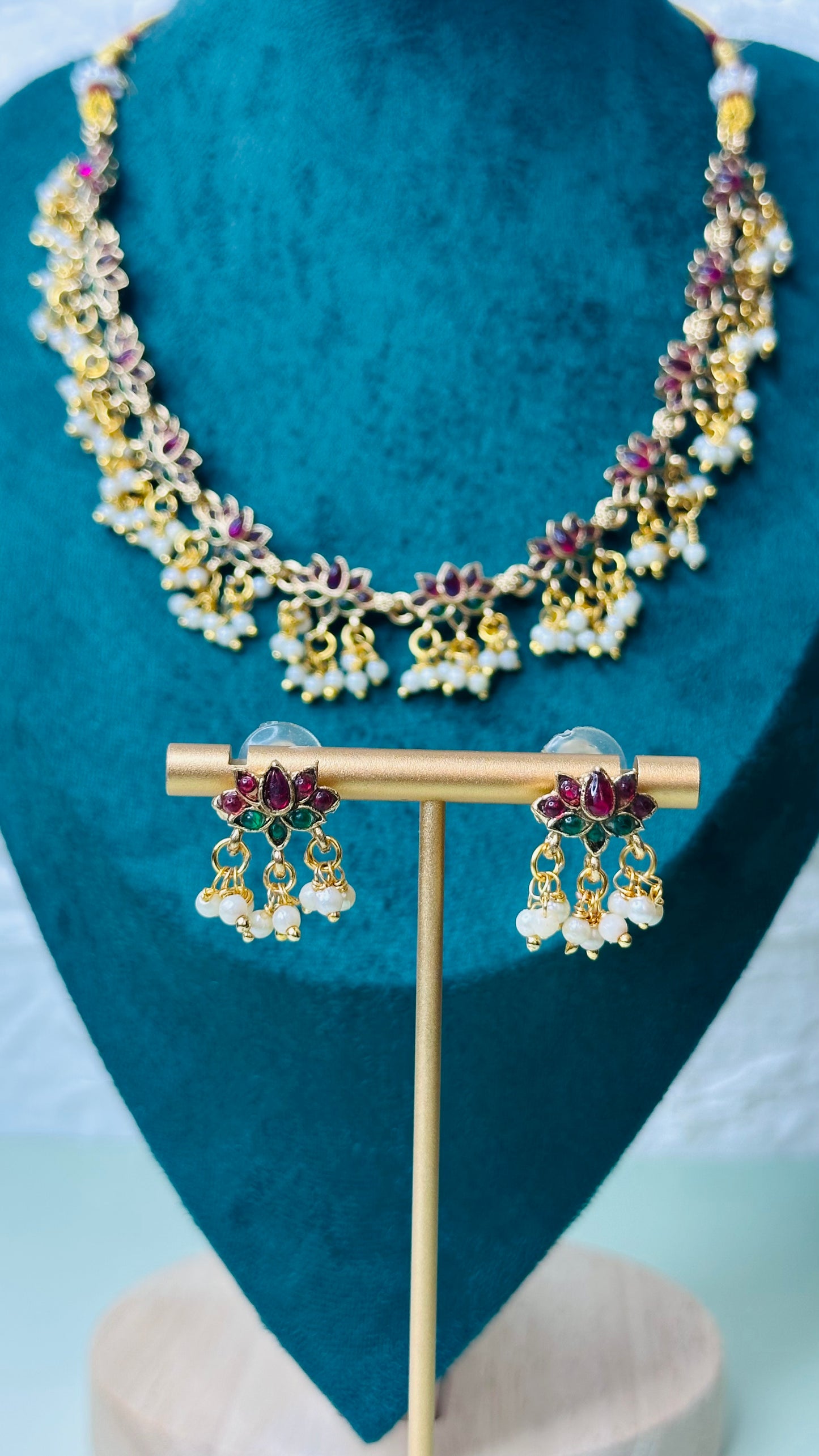 Lotus necklace