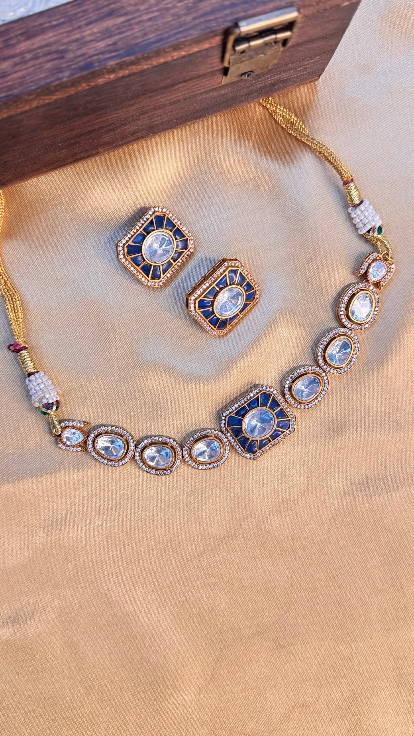 Premium Moissonite emerald/sapphire Choker Set