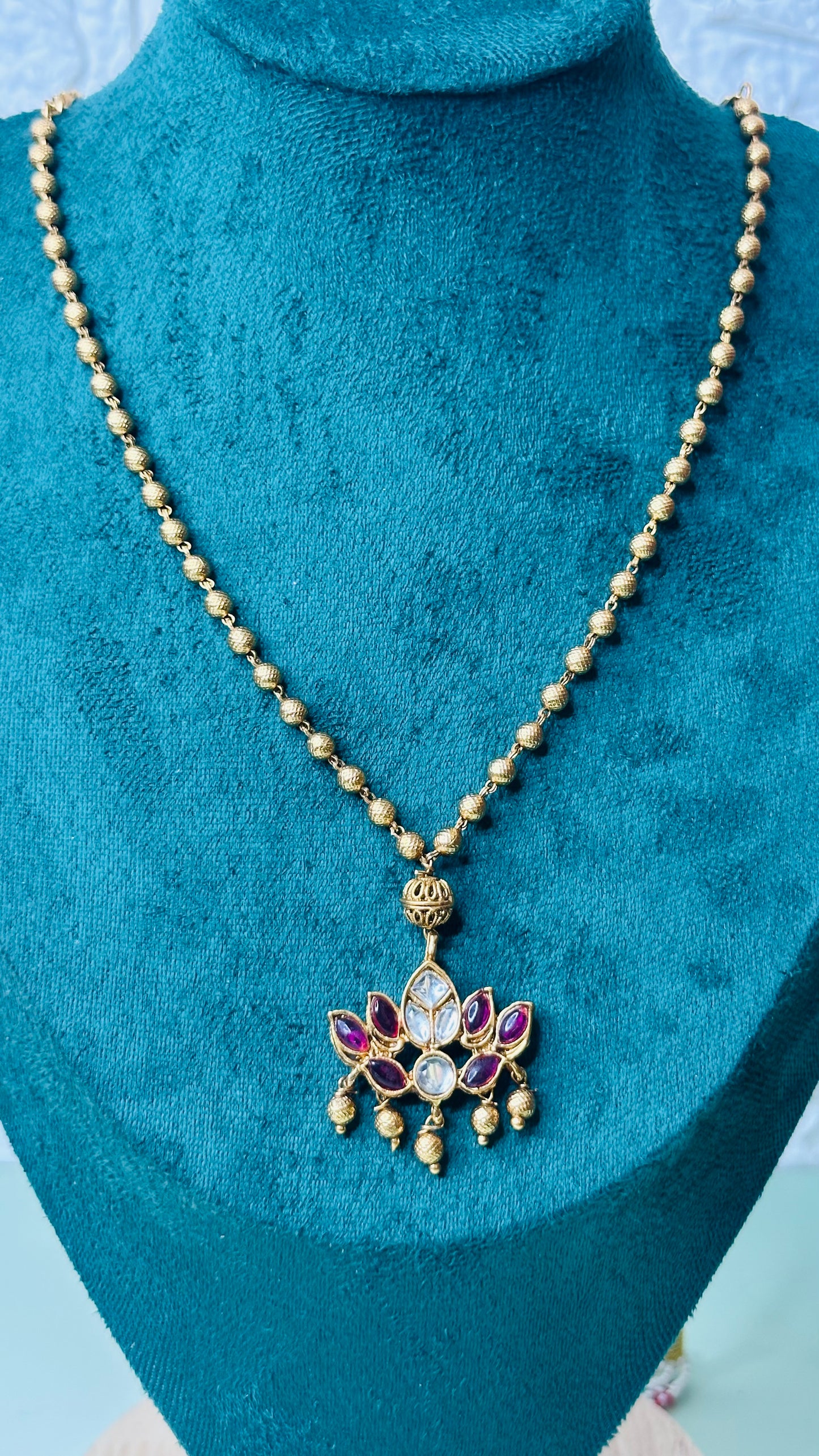 Lotus chain Set