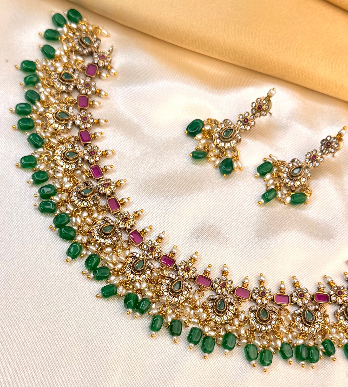 Premium Ghundupusalu Necklace Set