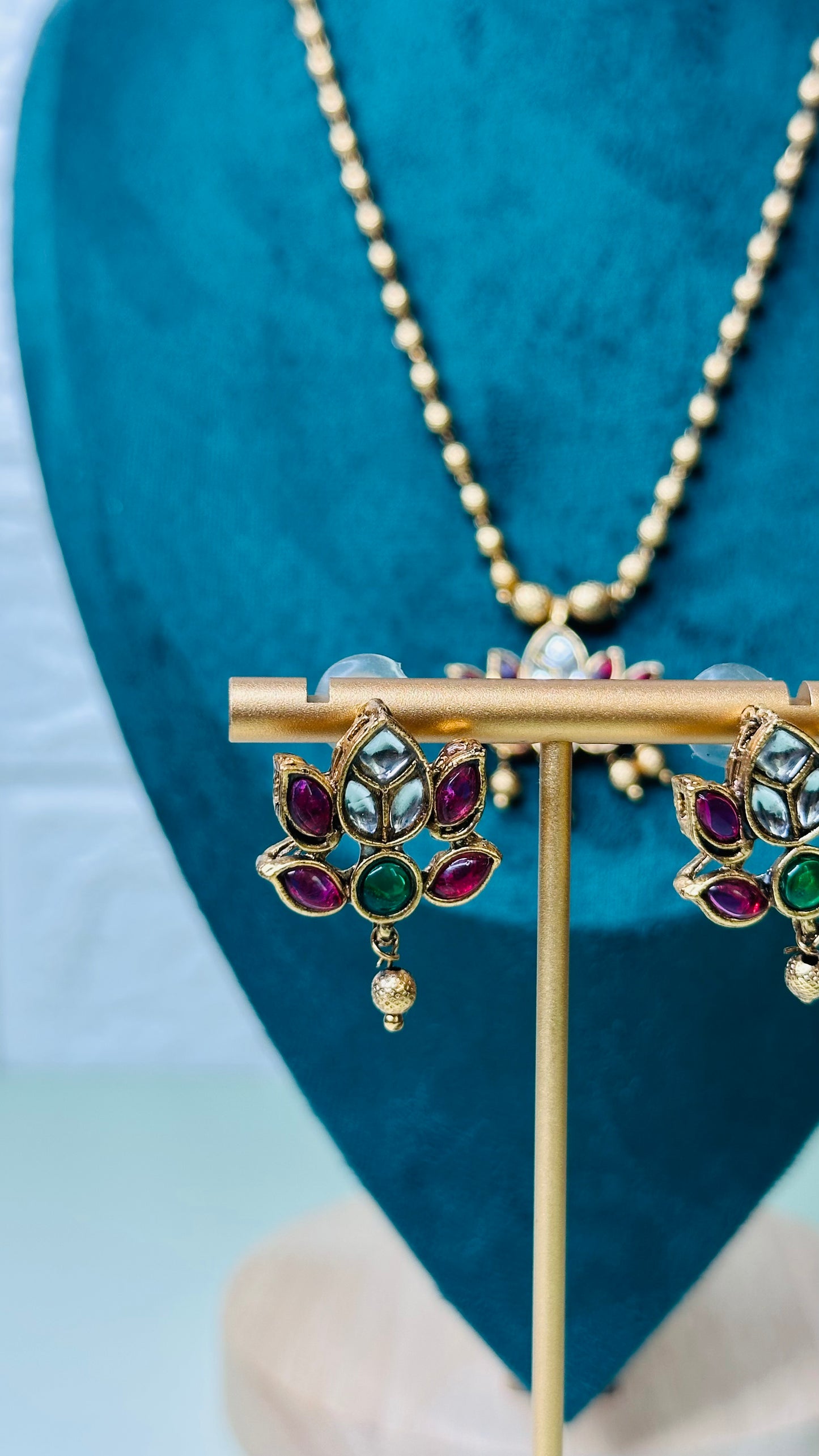 Lotus chain Set