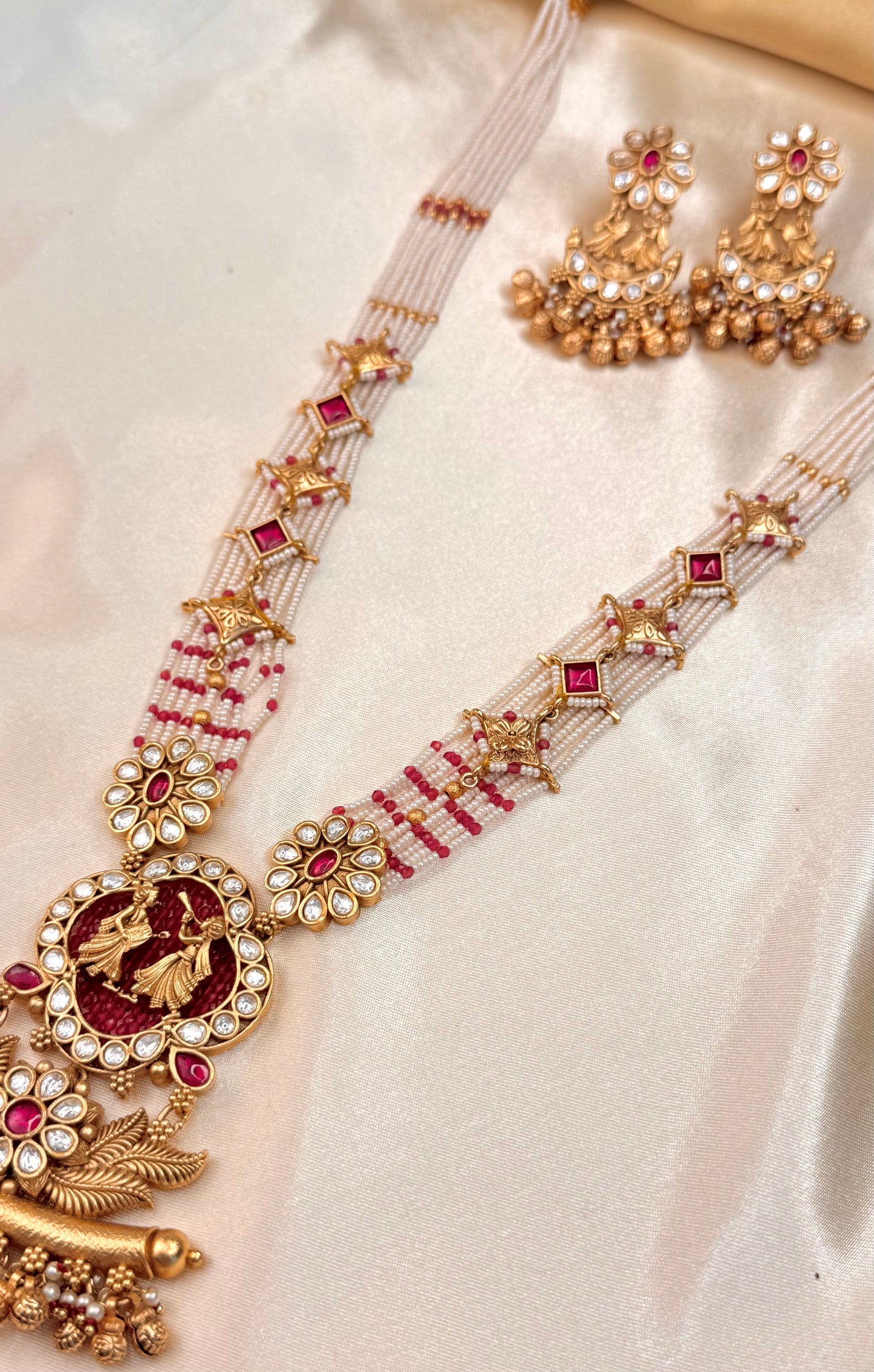 Royal Rajwadi Kalyan Haram Set