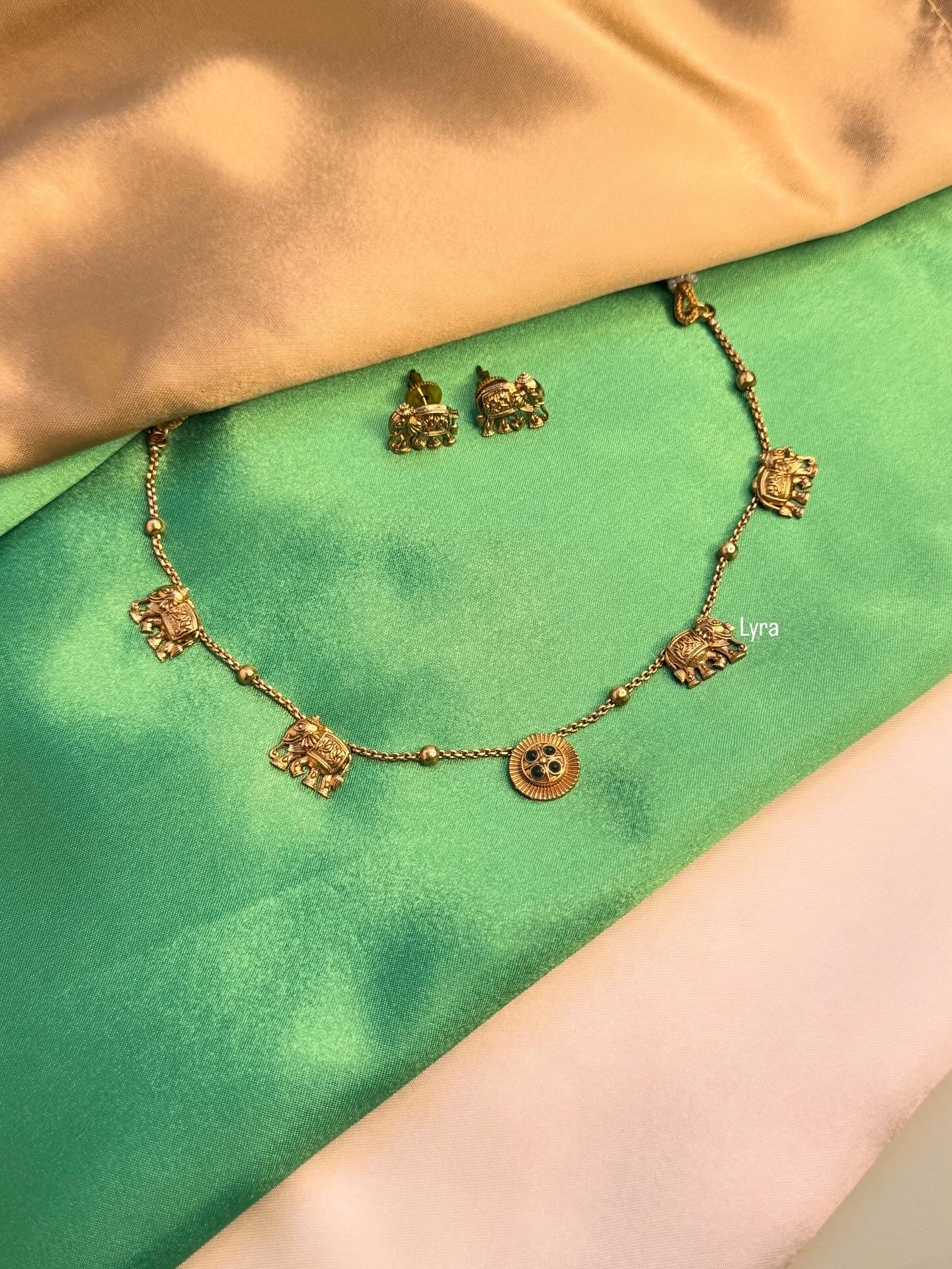 Tusker Necklace Set