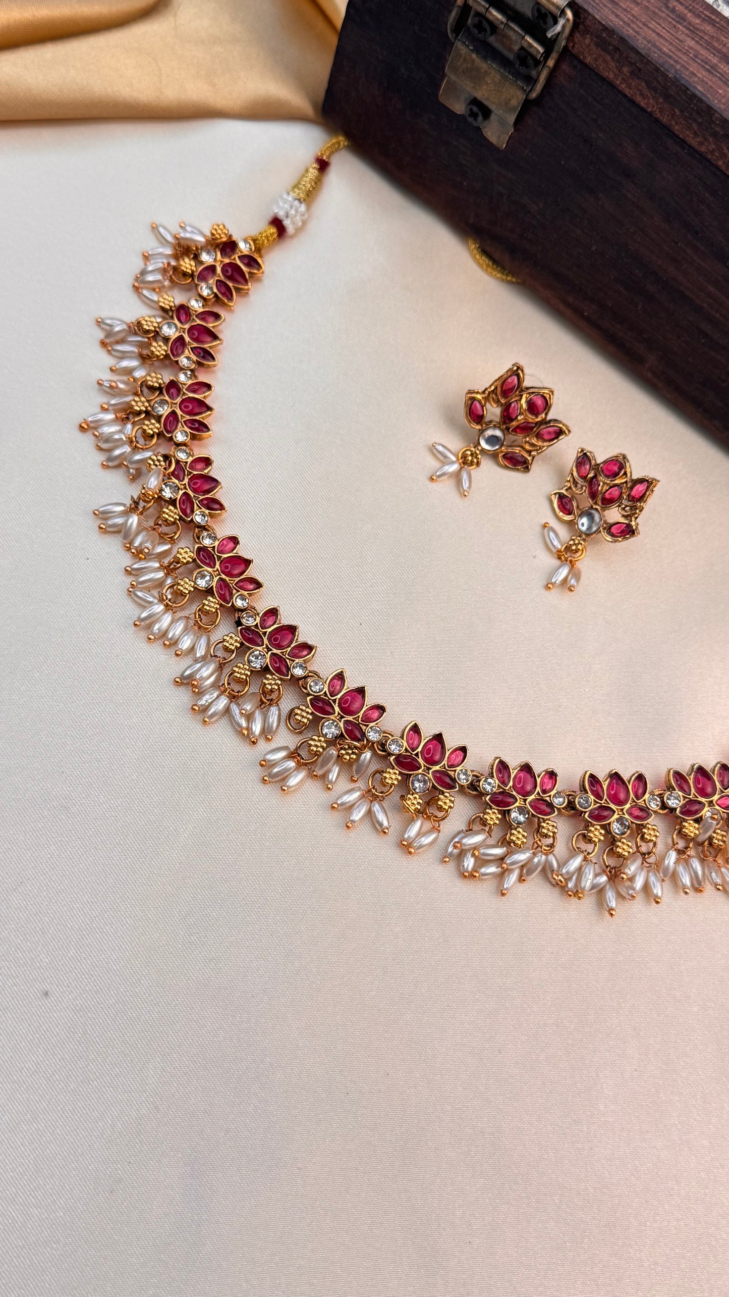 Lotus Pearl Drop necklace set