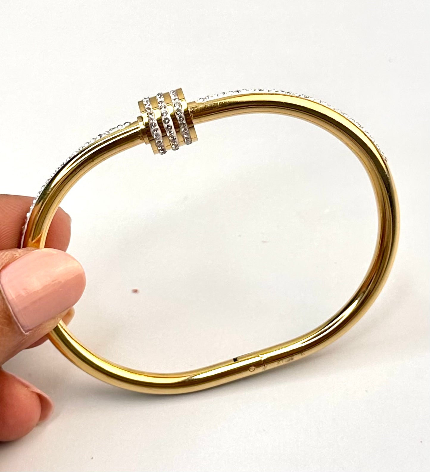 Single pattern Openable Bangle