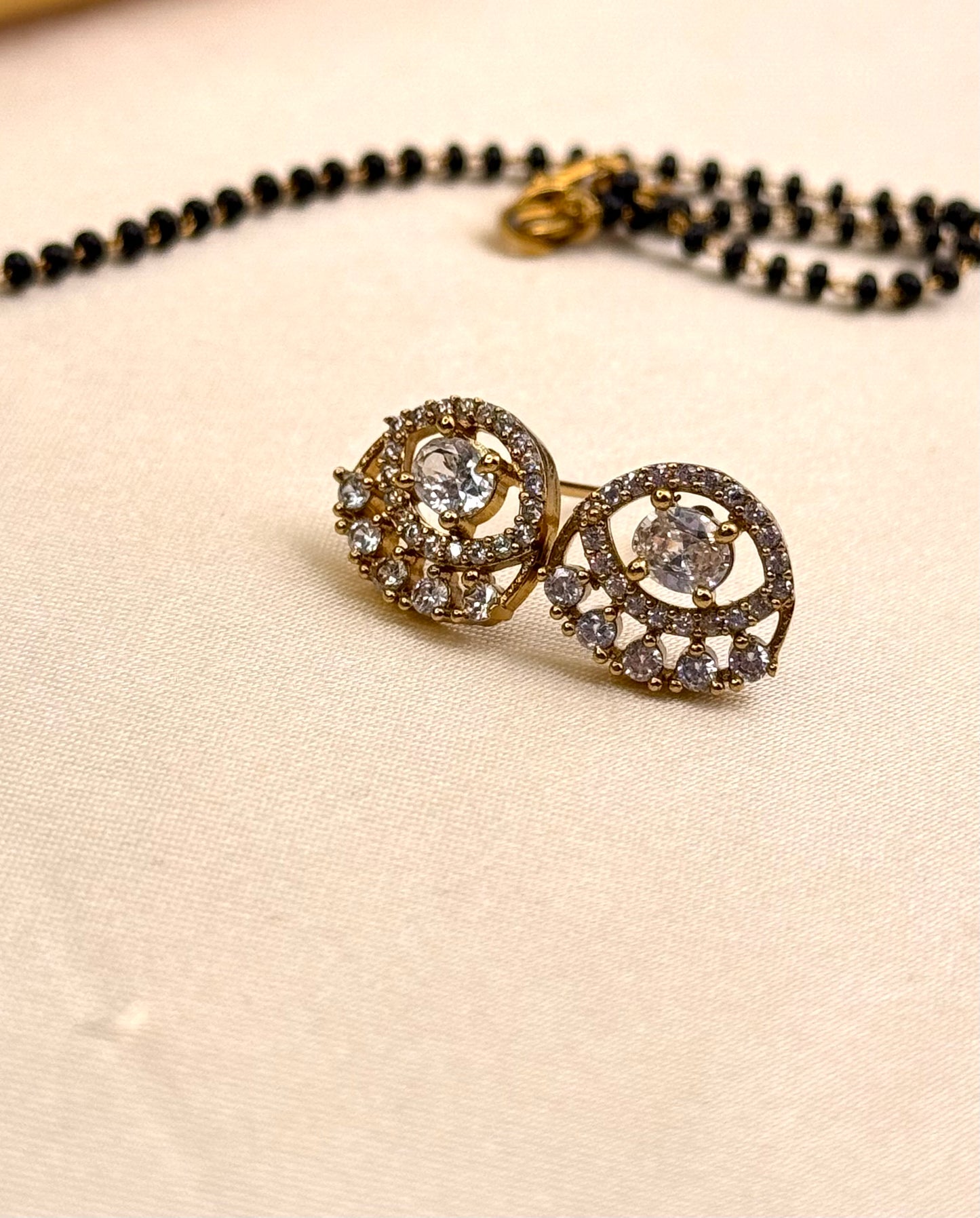 Mangalsutra-Eye pattern set