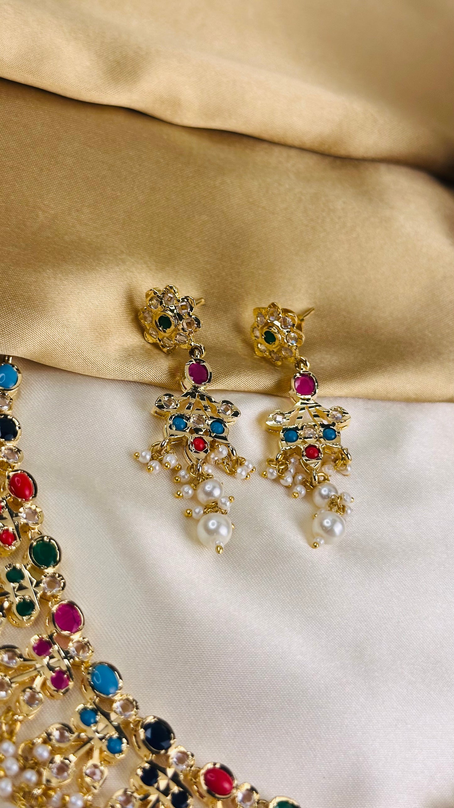 Navaratna Jadau Necklace Set