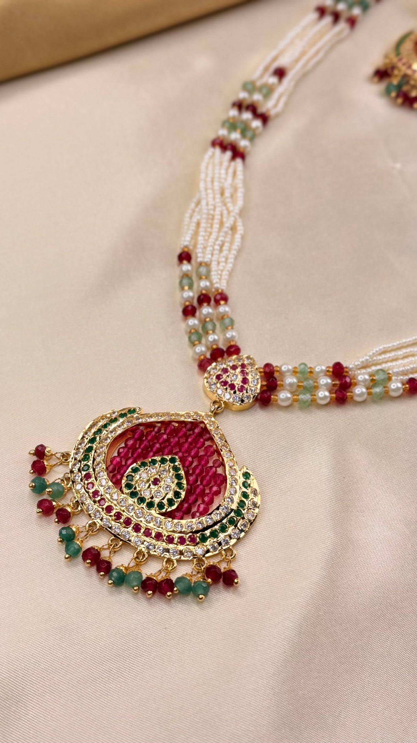 Premium Rajasthani Vaidehi Viraasat Haram Set