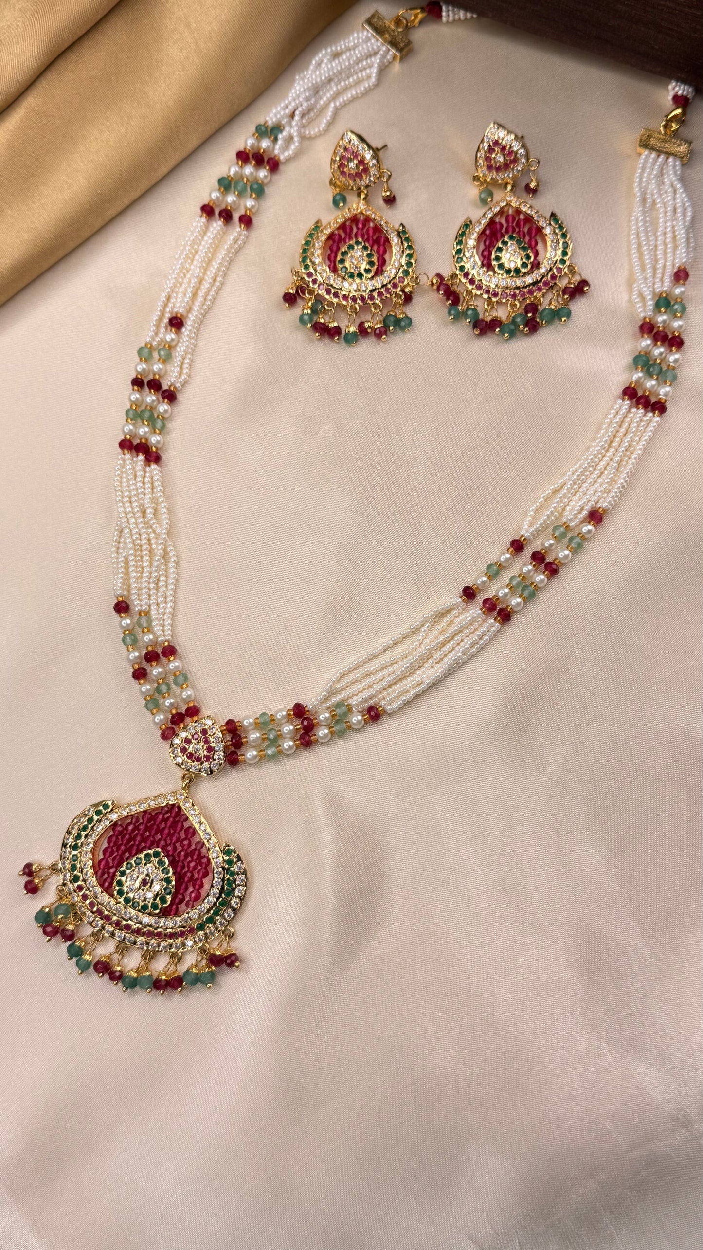 Premium Rajasthani Vaidehi Viraasat Haram Set