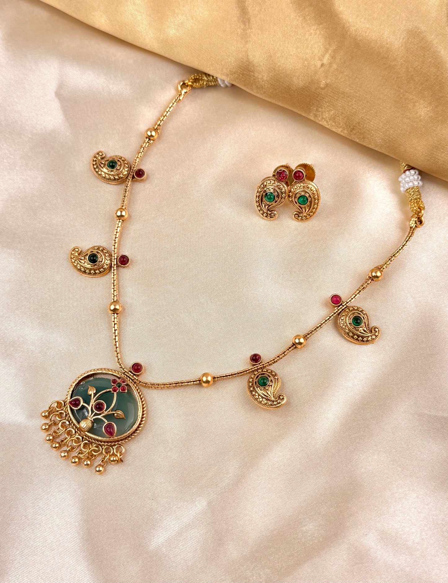 Emerald Drop necklace set