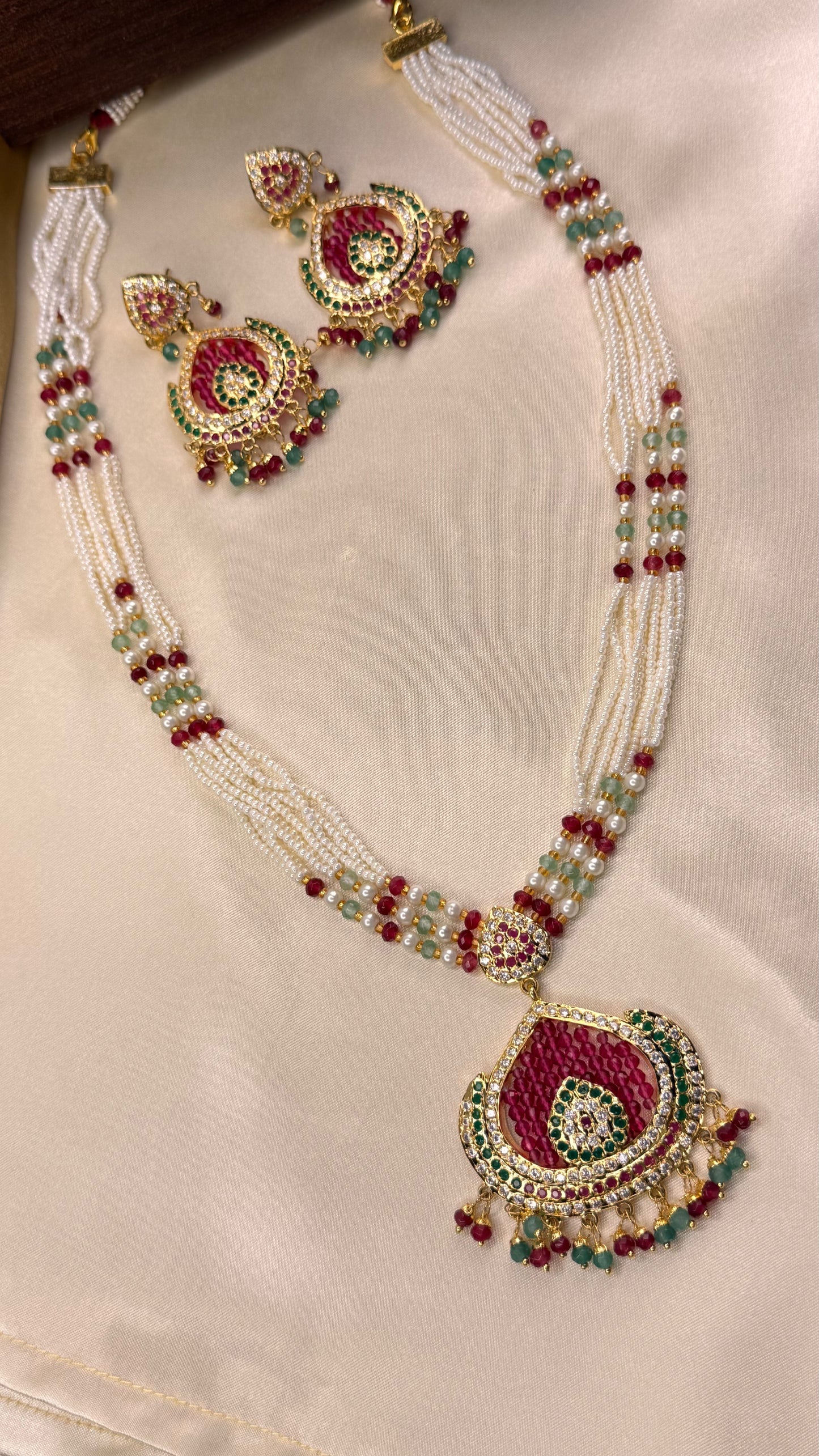 Premium Rajasthani Vaidehi Viraasat Haram Set