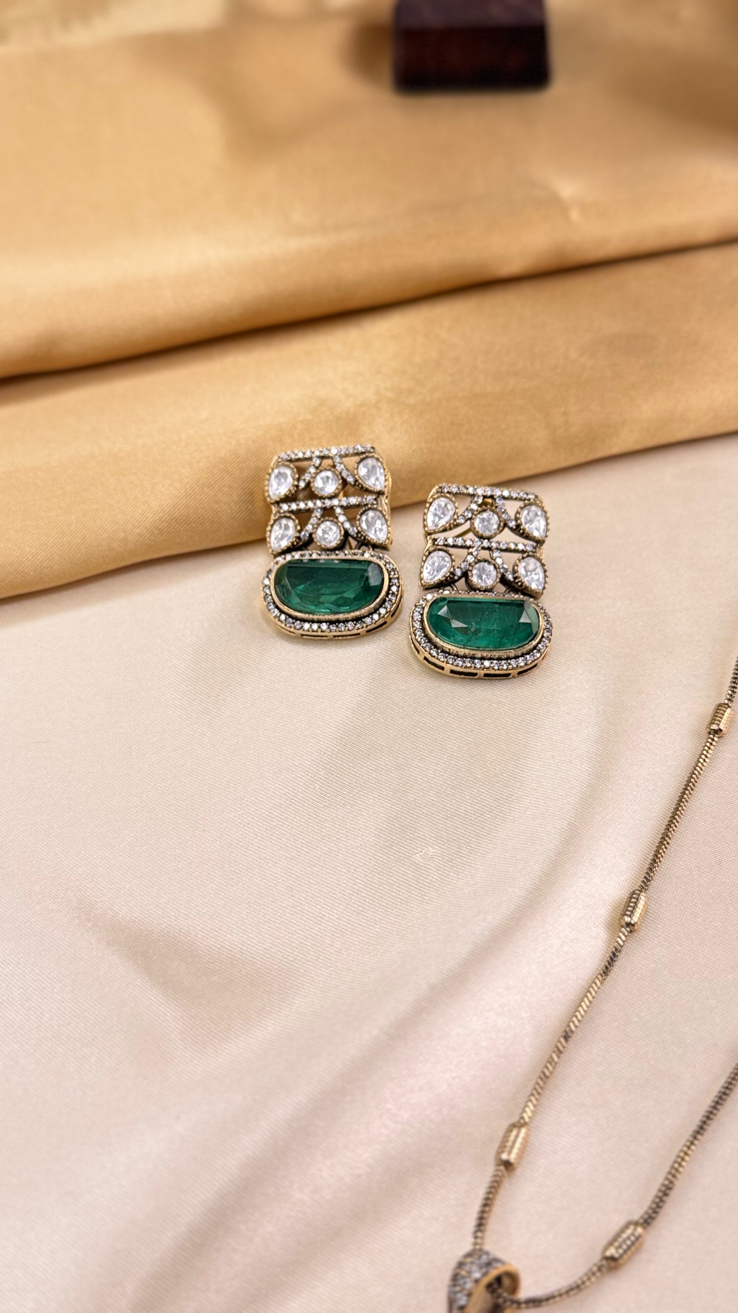 Premium Single Layer Moissonite Pendant Set