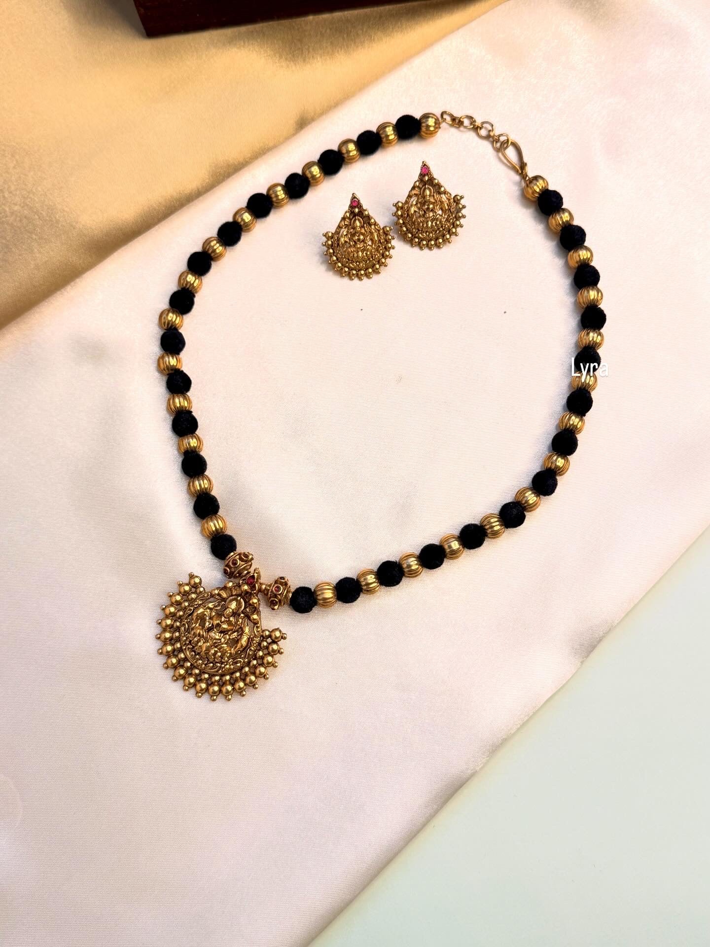Black and golden Devi Necklace Set