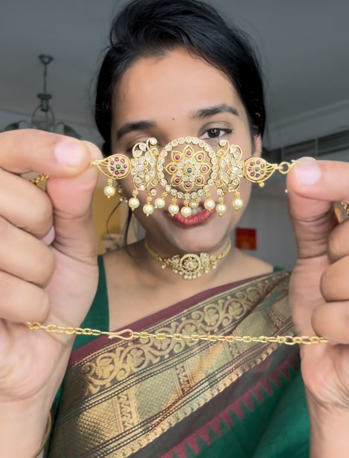 Thanima choker
